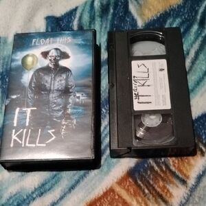 It Kills Horror Movie DVD Killer Clown Signed David Sterling Collection RARE!